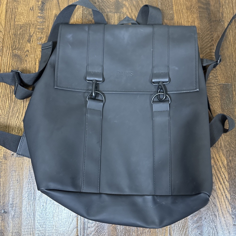 Rains Waterproof Rolltop Backpack Black Medium Unisex 16x14x5.5 Adjustable Strap